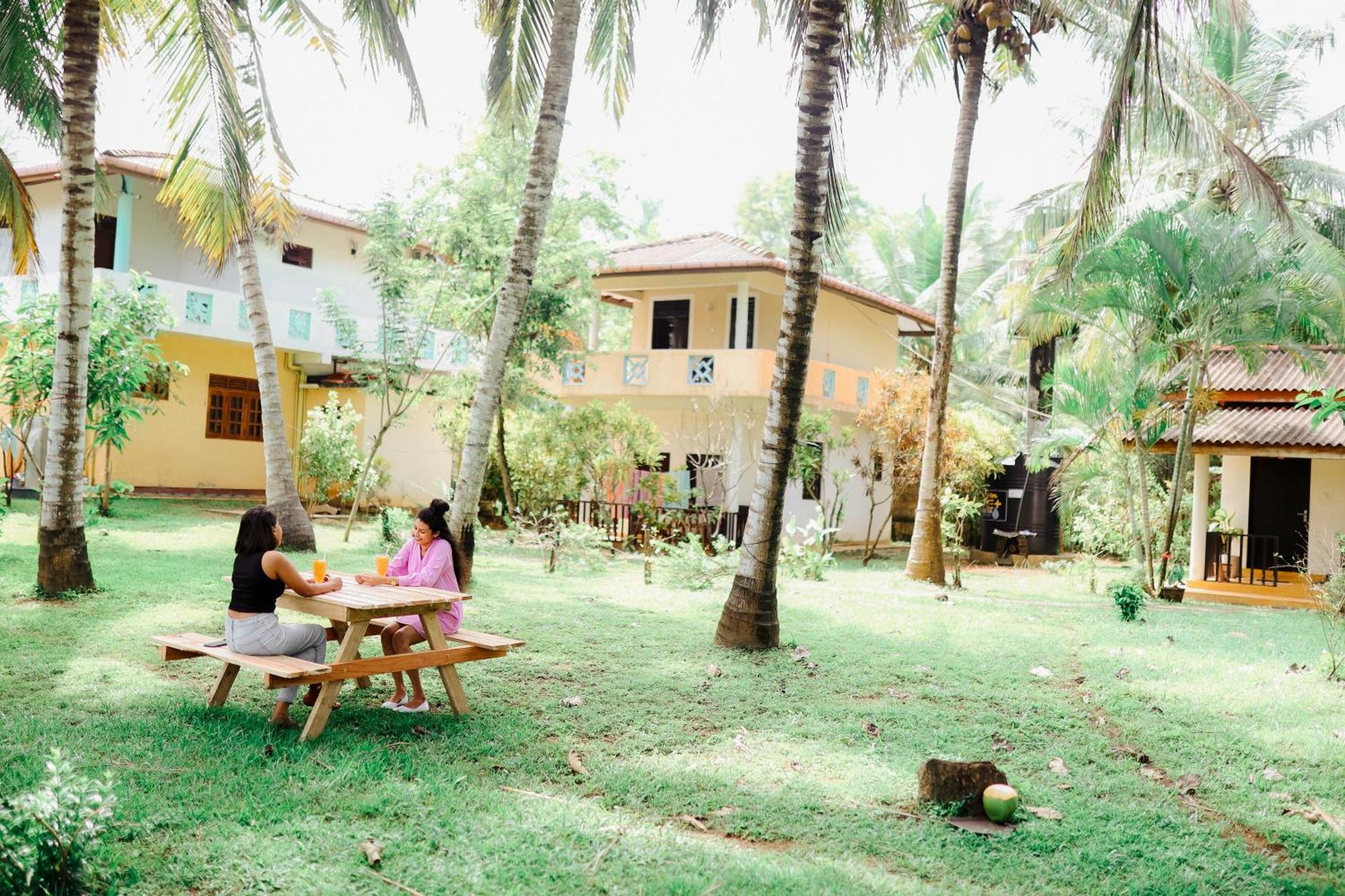 Beach Lagoon Guesthouse Tangalle Luaran gambar